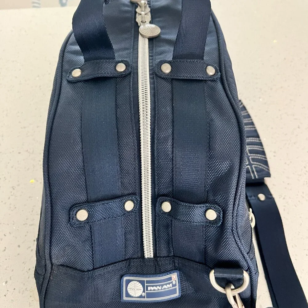 Pan Am Navy Blue Multipurpose Duffel/Gym/Carry-On/Overnight Bag - Picture 3 of 16